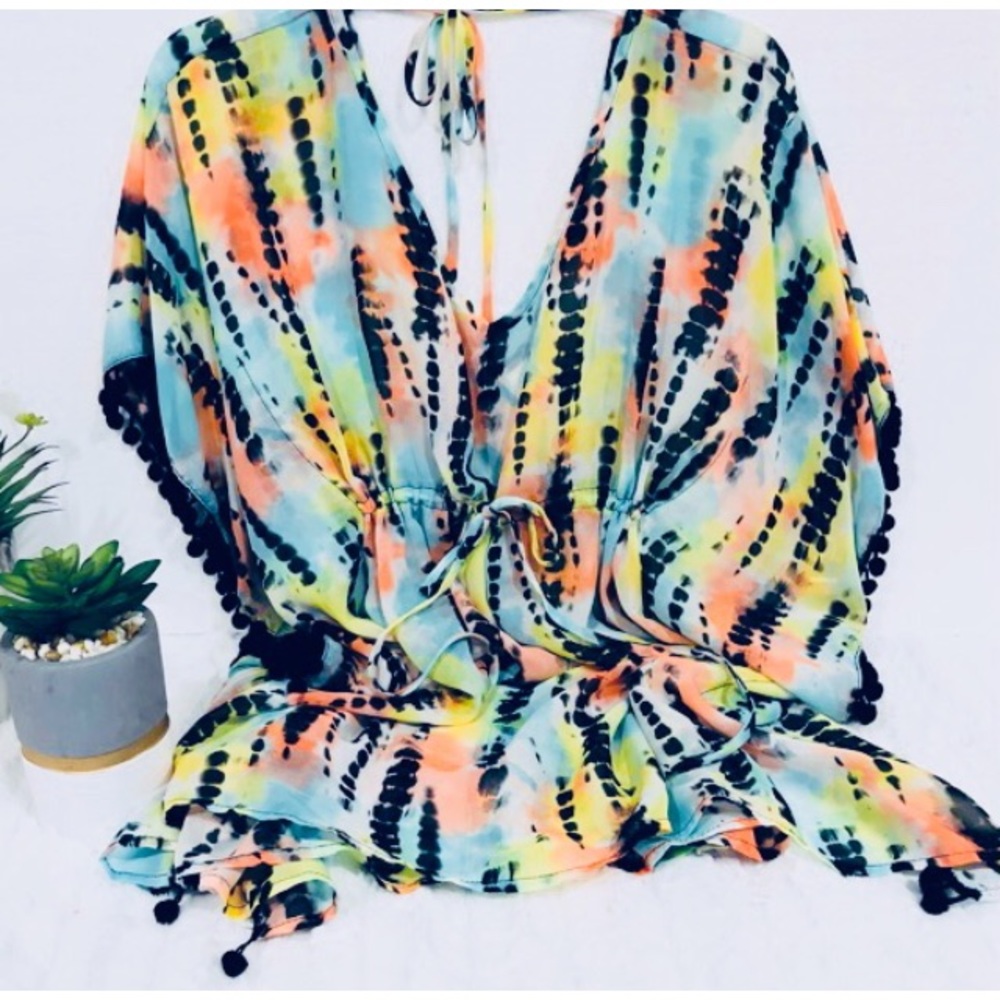 NWT Pom Pom V-New Cover Up